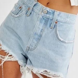 Levi's Light Wash Jean Shorts size 30